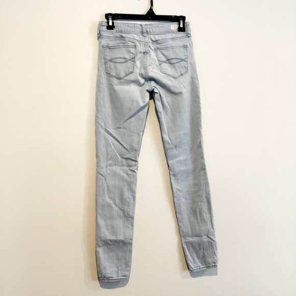 Abercrombie & Fitch Super Skinny Jeans Light Blue Size 0 Woman Girl Teen - Picture 2 of 8